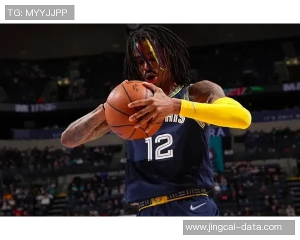 姚明首秀震撼全场NBA新星的崛起与传奇之路的开端 姚明首秀震撼全场NBA新星的崛起与传奇之路的开端