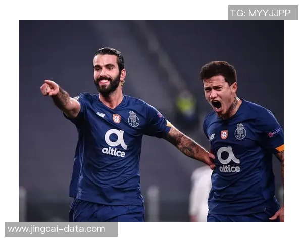 西甲激战尤文图斯与波尔图握手言和精彩瞬间引发全场热烈反响