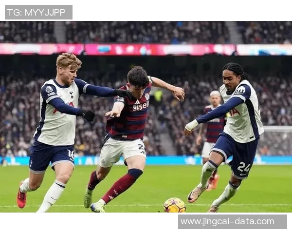 德甲激战尤文图斯3-0热刺争议判罚引发全场沸腾绝杀瞬间回顾