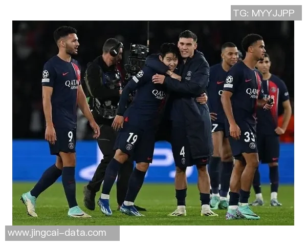 曼联狂胜那不勒斯五球大捷引发转会传闻热潮 曼联狂胜那不勒斯五球大捷引发转会传闻热潮