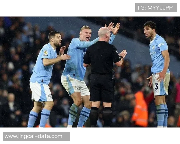 德甲热刺大胜巴萨引发争议判罚全场沸腾瞬间回顾