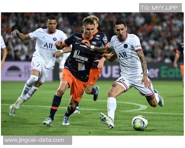 足总杯激战巴萨与巴黎圣日耳曼互交白卷补时进球引发全场狂欢 足总杯激战巴萨与巴黎圣日耳曼互交白卷补时进球引发全场狂欢